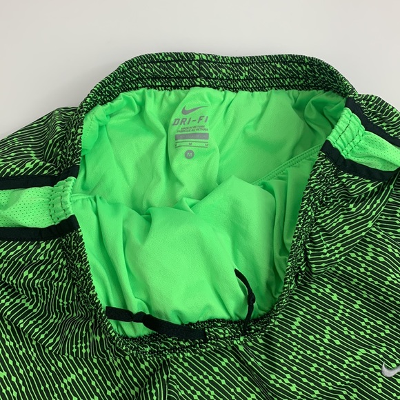 Nike Dri Fit Running athletic Shorts Size Medium Neon Green & Black Drawstring - Picture 4 of 10